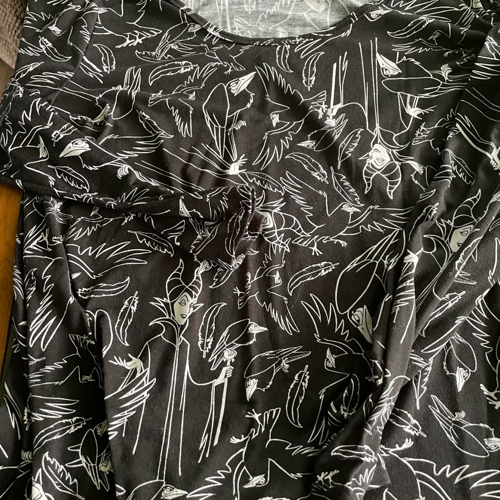 LuLaRoe Monochrome Graphic Tee